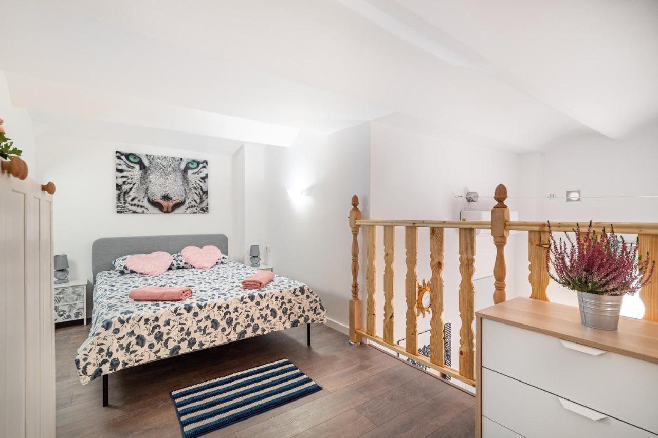 Magic Badalona House Apartment Екстериор снимка